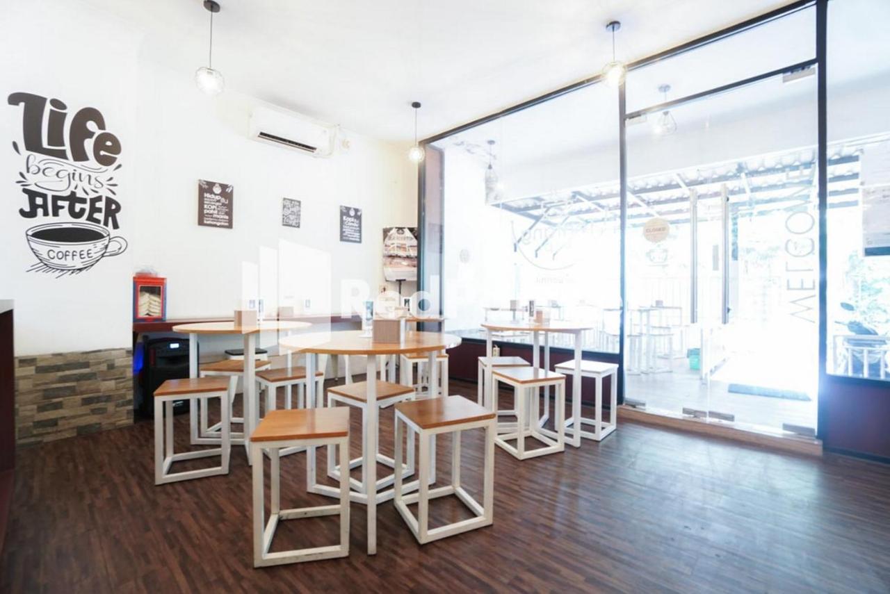 Eascot Hotel Mitra Reddoorz Τζακάρτα Εξωτερικό φωτογραφία