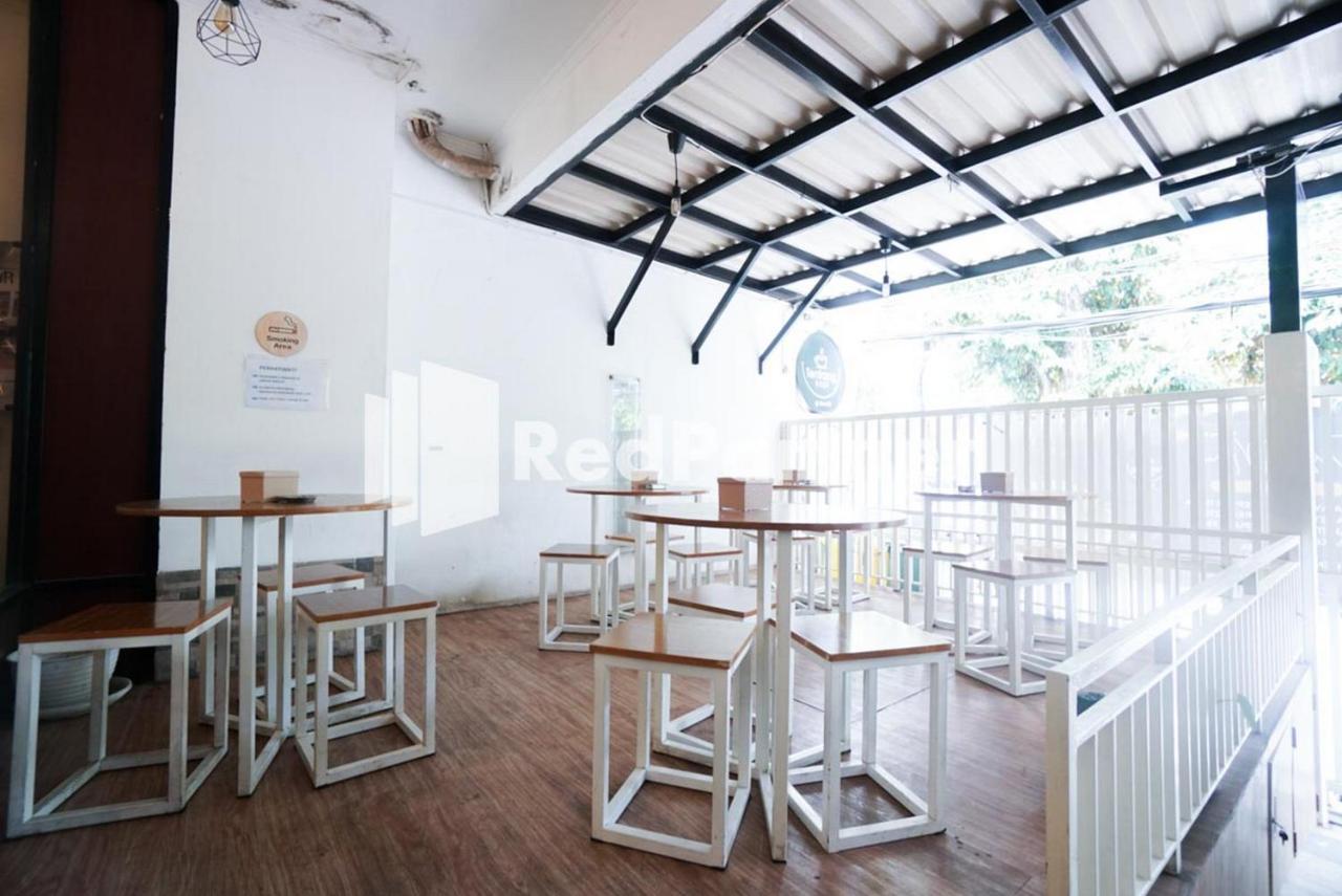 Eascot Hotel Mitra Reddoorz Τζακάρτα Εξωτερικό φωτογραφία