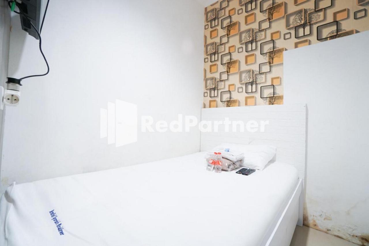 Eascot Hotel Mitra Reddoorz Τζακάρτα Εξωτερικό φωτογραφία