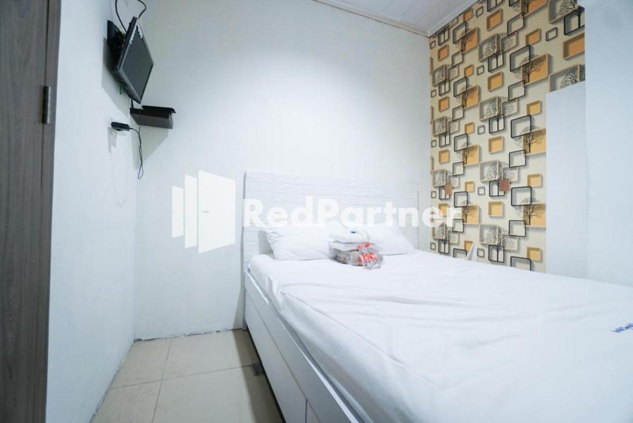 Eascot Hotel Mitra Reddoorz Τζακάρτα Εξωτερικό φωτογραφία